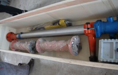 液壓架柱式回轉(zhuǎn)鉆機(jī)立柱：巷道高不是問(wèn)題!