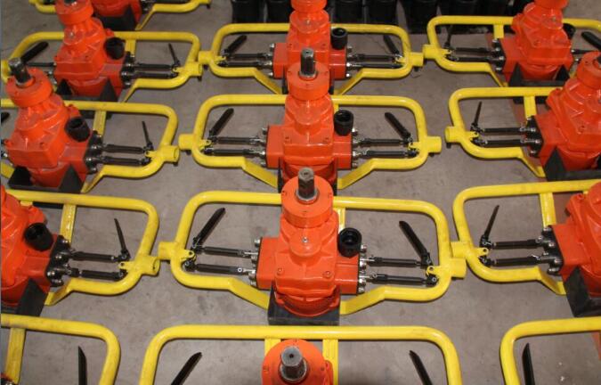 甘肅平?jīng)雒旱V鉆機(jī)：140手持鉆機(jī)好用，再要3臺(tái)!